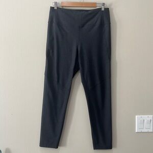 Outdoor Voices Womens Charcoal Gray Leggings in size XL athletic Athleisure